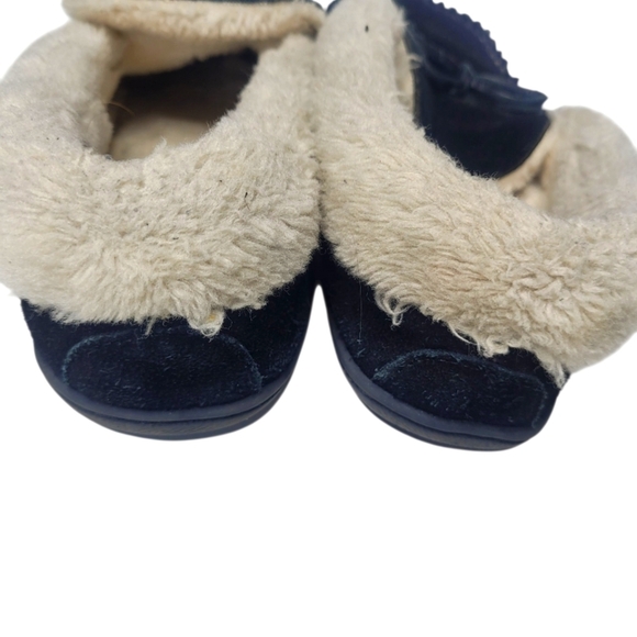 Minnetonka Cozy Black Moccasin Slippers with Fur Lining Size 10 Narrow - Picture 2 of 6